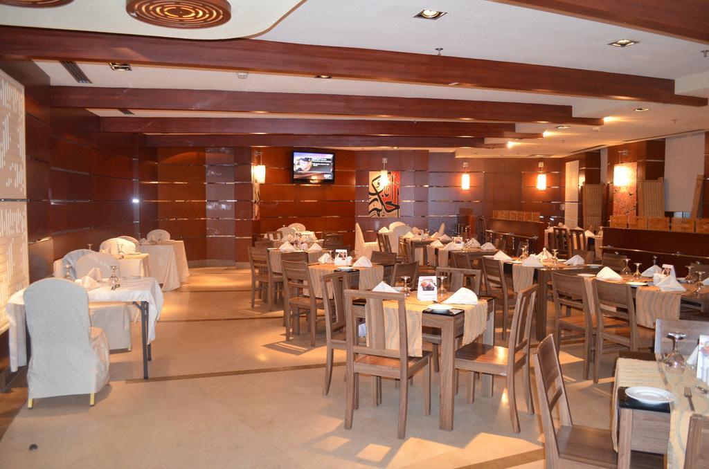 Eastyard Khobar Hotel - Formerly Ramada By Wyndham Khobar Eksteriør bilde