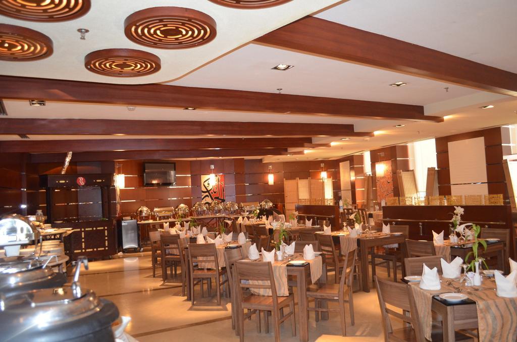 Eastyard Khobar Hotel - Formerly Ramada By Wyndham Khobar Eksteriør bilde