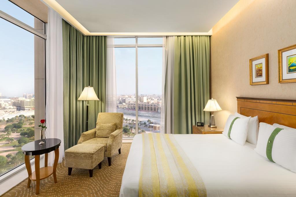 Eastyard Khobar Hotel - Formerly Ramada By Wyndham Khobar Eksteriør bilde