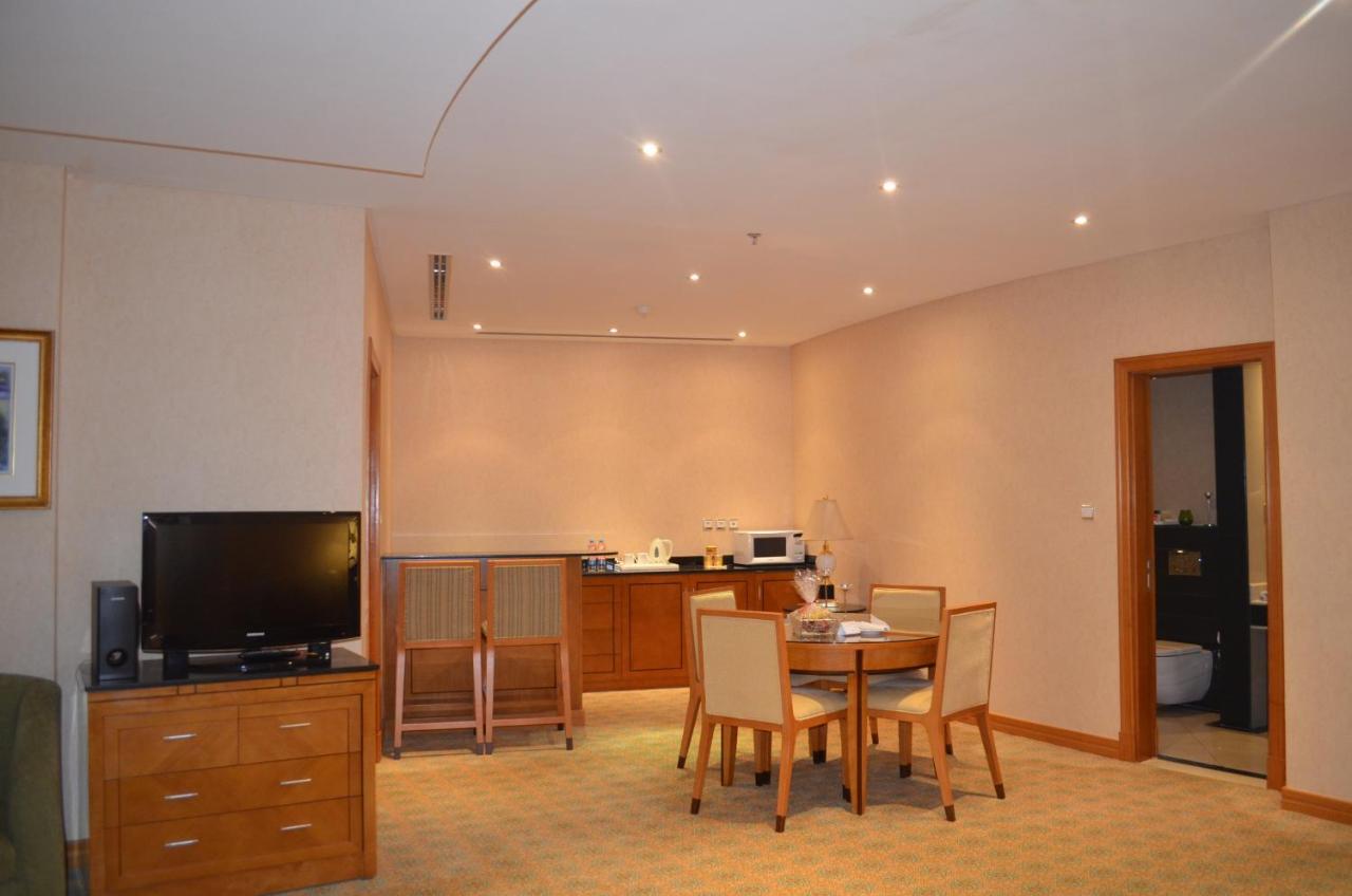 Eastyard Khobar Hotel - Formerly Ramada By Wyndham Khobar Eksteriør bilde