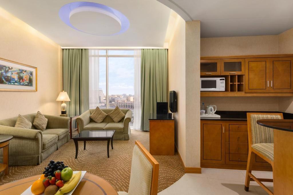 Eastyard Khobar Hotel - Formerly Ramada By Wyndham Khobar Eksteriør bilde