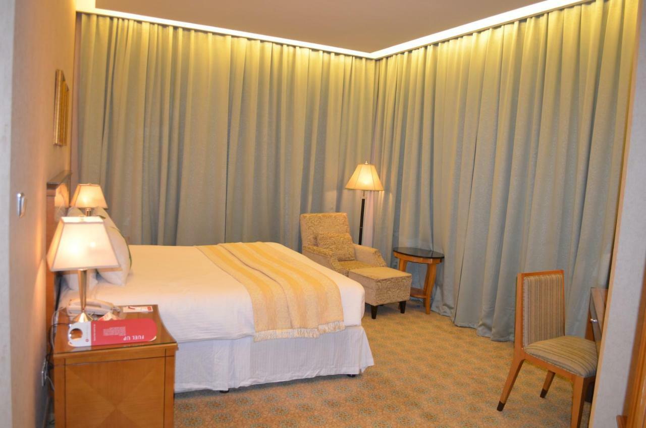 Eastyard Khobar Hotel - Formerly Ramada By Wyndham Khobar Eksteriør bilde